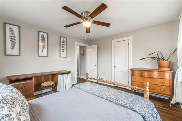 3651 Southwest Trafficway, Kansas City, MO 64111