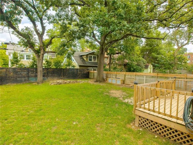 3651 Southwest Trafficway, Kansas City, MO 64111