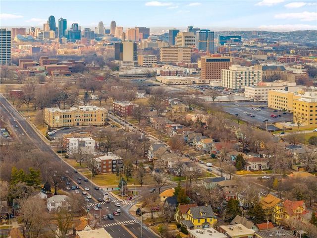 3651 Southwest Trafficway, Kansas City, MO 64111