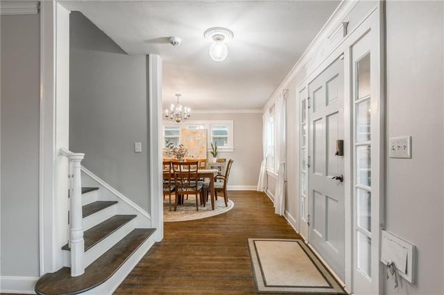 3651 Southwest Trafficway, Kansas City, MO 64111