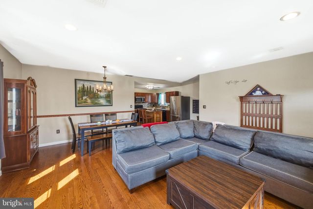 911 HARRIS AVE, Union Beach, NJ 07735