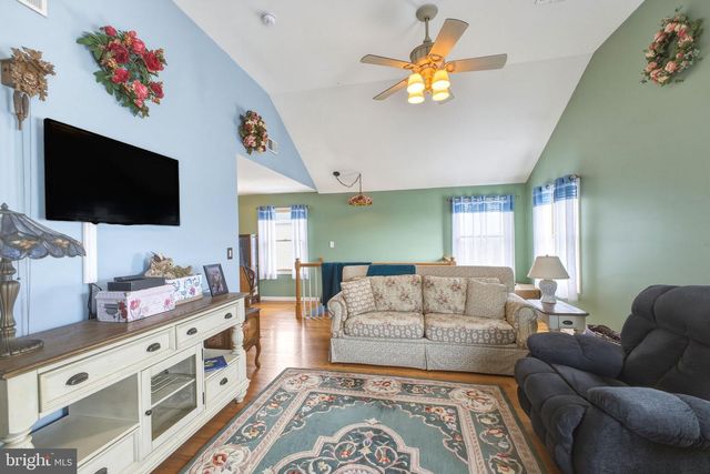 911 HARRIS AVE, Union Beach, NJ 07735