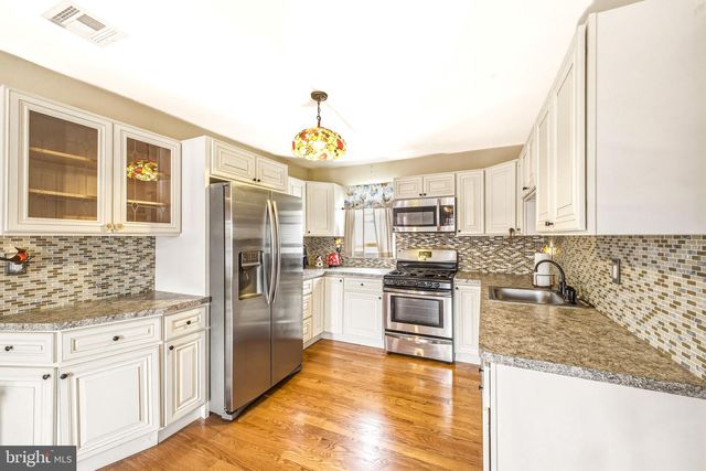 911 HARRIS AVE, Union Beach, NJ 07735