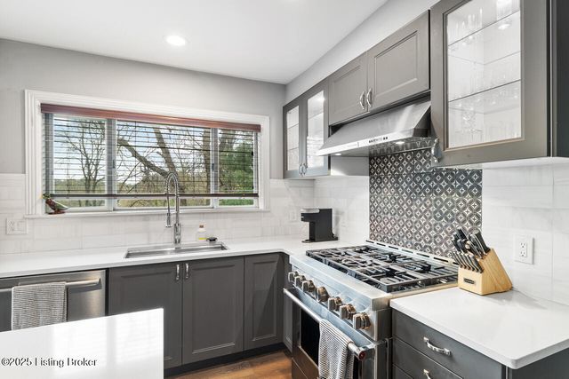 750 Zorn Ave 2, Louisville, KY 40206