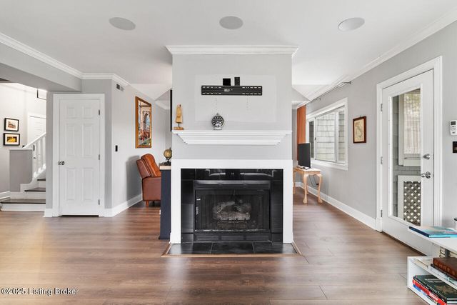 750 Zorn Ave 2, Louisville, KY 40206