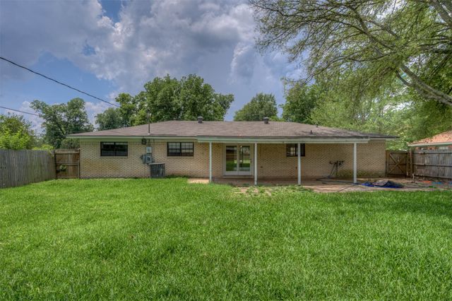 1623 Success Street, Bossier City, LA 71112