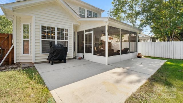 695 Goldflower Drive, Rock Hill, SC 29732