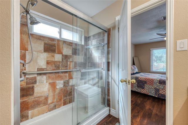 8325 Osborne DR, Austin, TX 78729