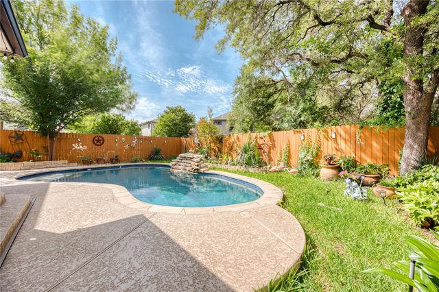 8325 Osborne DR, Austin, TX 78729