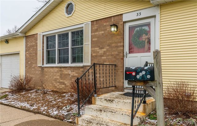 33 Lois Drive, Cheektowaga, NY 14227