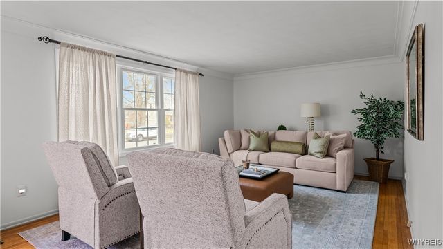 33 Lois Drive, Cheektowaga, NY 14227