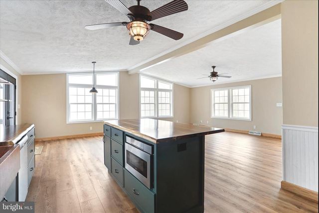 3688 ASH RUCKMAN RD, Augusta, WV 26704