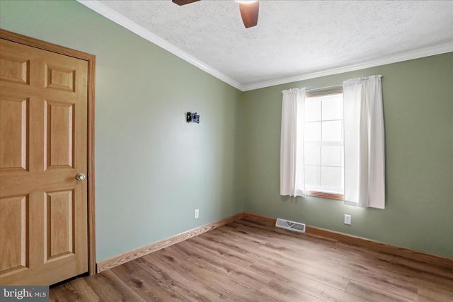 3688 ASH RUCKMAN RD, Augusta, WV 26704