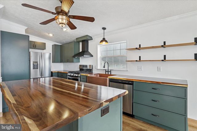 3688 ASH RUCKMAN RD, Augusta, WV 26704