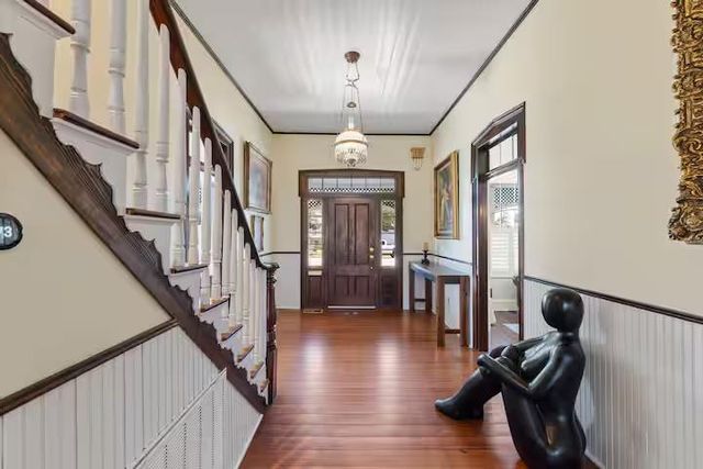 811 E Hempstead ST, Giddings, TX 78942