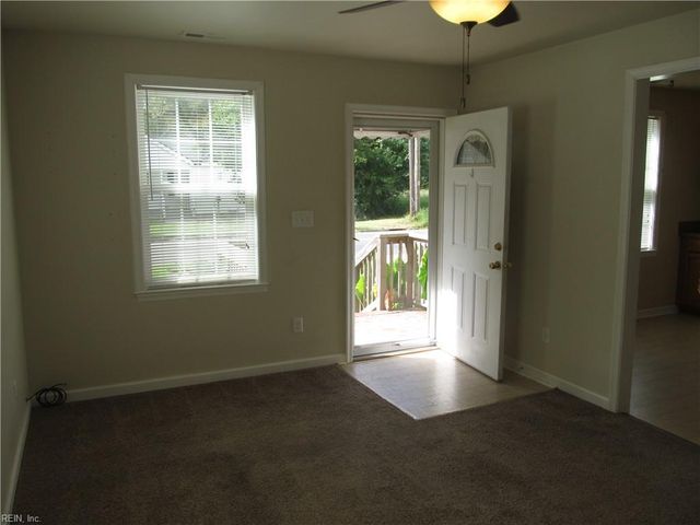 2750 Greenwood DR, Portsmouth, VA 23702