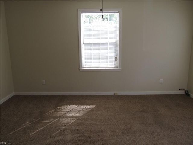 2750 Greenwood DR, Portsmouth, VA 23702