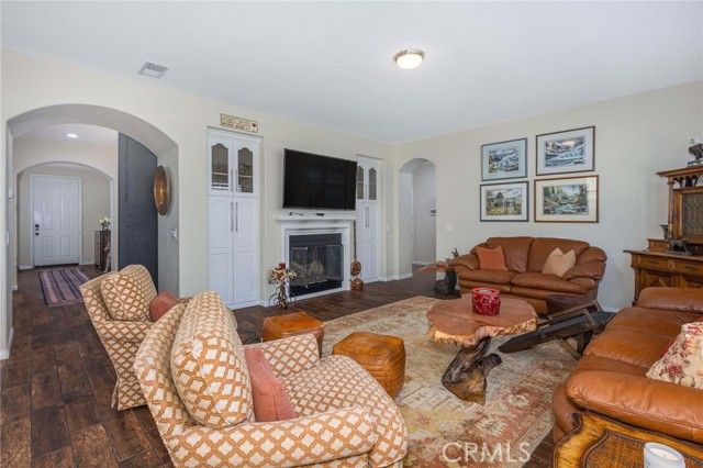 35385 Summerholly Lane, Murrieta, CA 92563