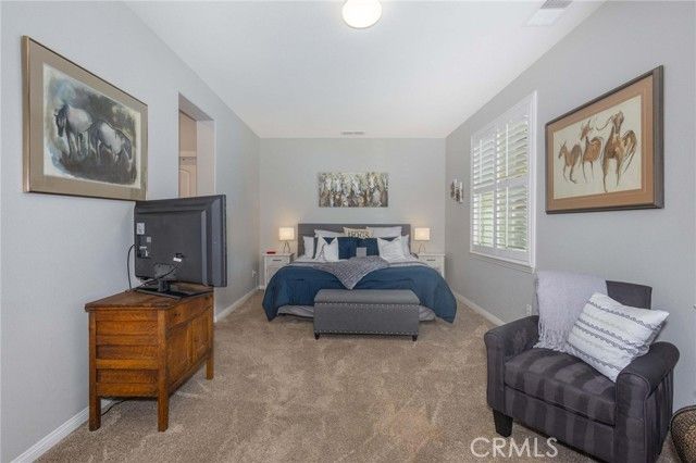 35385 Summerholly Lane, Murrieta, CA 92563