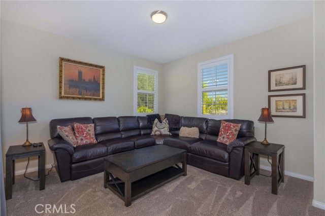 35385 Summerholly Lane, Murrieta, CA 92563