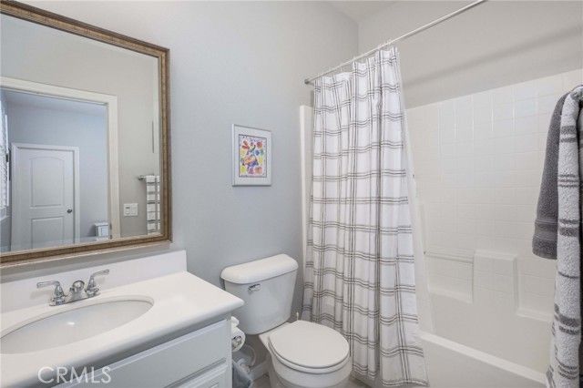 35385 Summerholly Lane, Murrieta, CA 92563