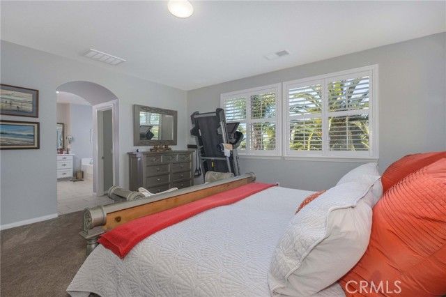 35385 Summerholly Lane, Murrieta, CA 92563