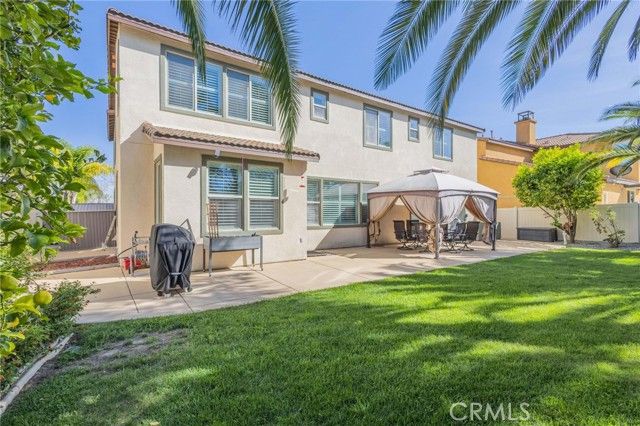 35385 Summerholly Lane, Murrieta, CA 92563