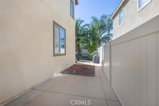 35385 Summerholly Lane, Murrieta, CA 92563