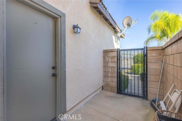 35385 Summerholly Lane, Murrieta, CA 92563