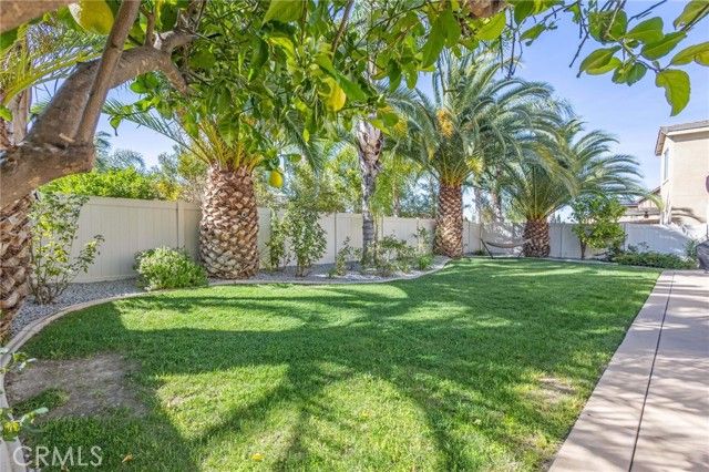 35385 Summerholly Lane, Murrieta, CA 92563