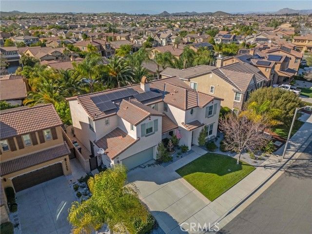 35385 Summerholly Lane, Murrieta, CA 92563