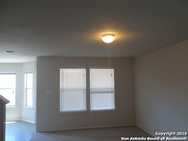 6630 HARTNET FIELDS, Converse, TX 78109