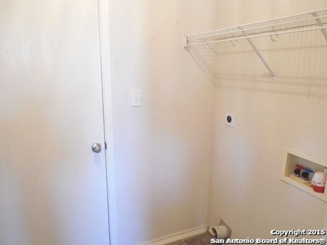 6630 HARTNET FIELDS, Converse, TX 78109