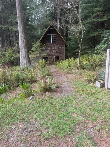 180 Nature Lane, Arcata, CA 95521