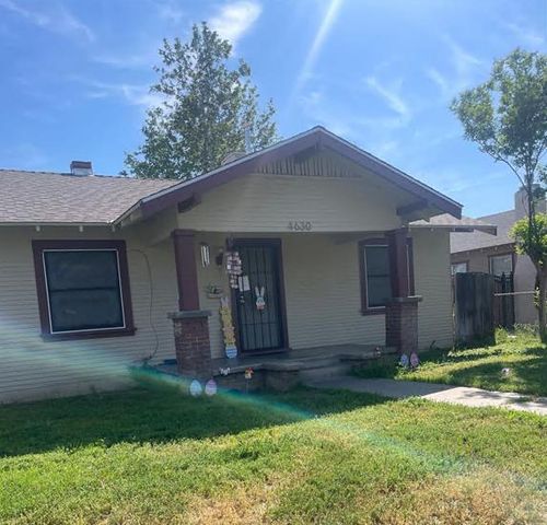 4630 E Iowa Avenue, Fresno, CA 93702