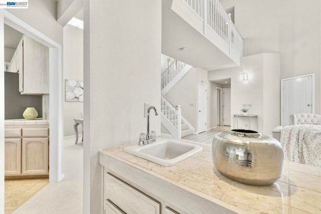 2595 Cherry Hills Dr, Discovery Bay, CA 94505