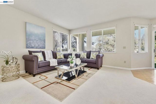 2595 Cherry Hills Dr, Discovery Bay, CA 94505