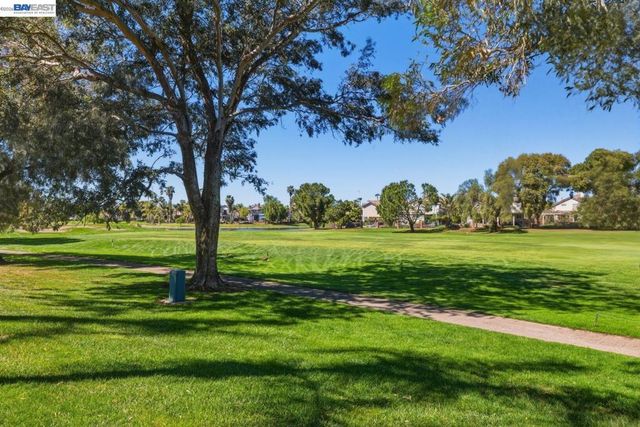 2595 Cherry Hills Dr, Discovery Bay, CA 94505