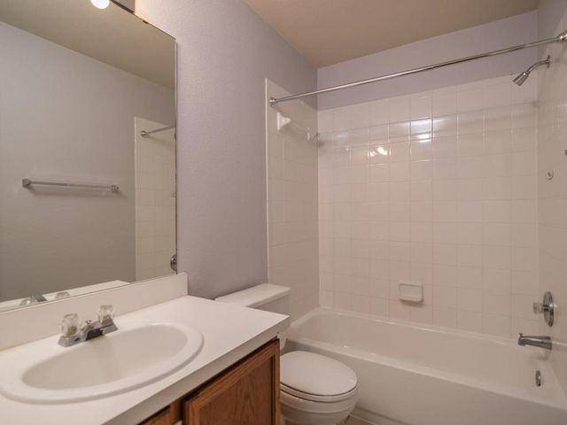 745 Rusk RD, Round Rock, TX 78665