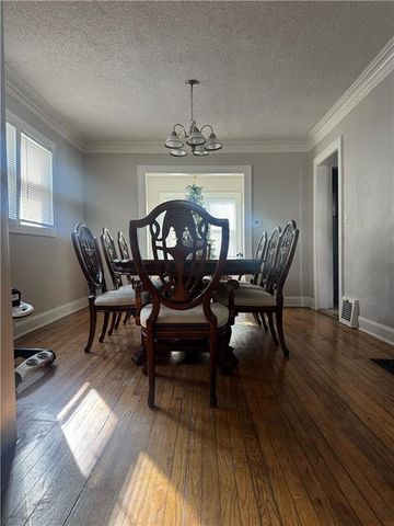 3730 Bales Avenue, Kansas City, MO 64128