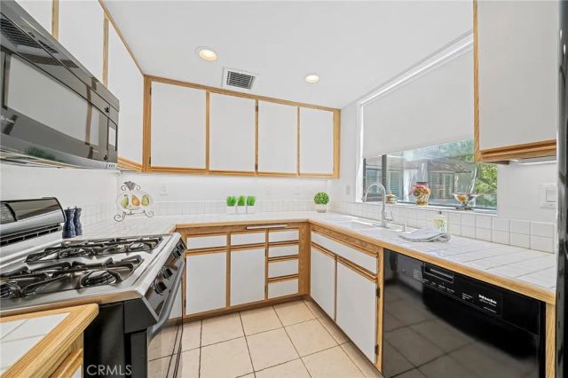 4277 Las Virgenes, Calabasas, CA 91302