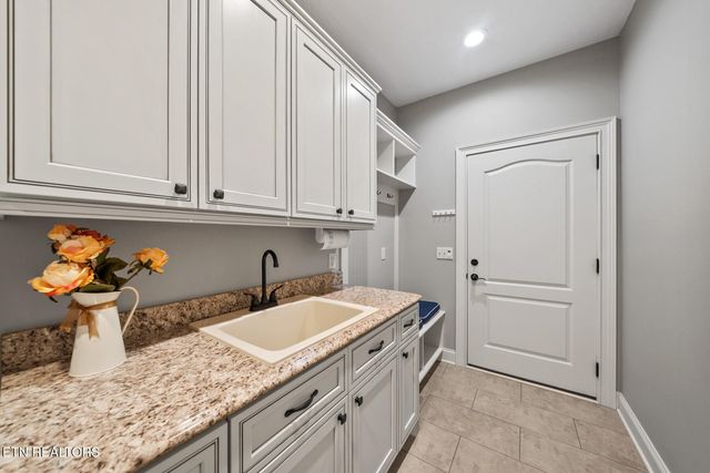 125 Minetta Drive, Crossville, TN 38558