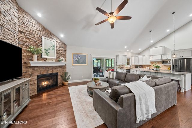125 Minetta Drive, Crossville, TN 38558