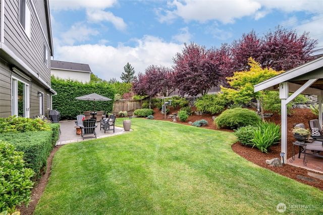 8214 70th Avenue Ct E, Puyallup, WA 98371