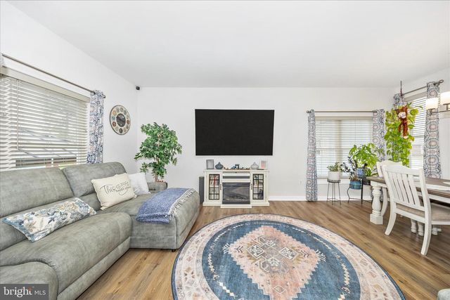 55 SECOND AVE, Emmitsburg, MD 21727