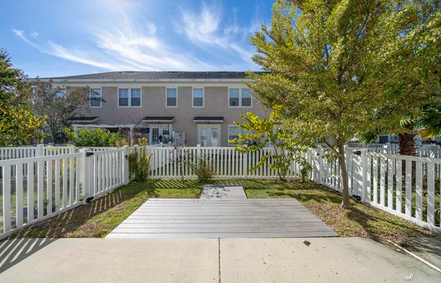 105 Grand Falls Lane, Panama City Beach, FL 32407