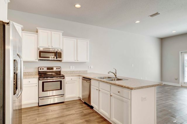 105 Grand Falls Lane, Panama City Beach, FL 32407