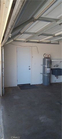 7344 Palm Avenue, Yucca Valley, CA 92284