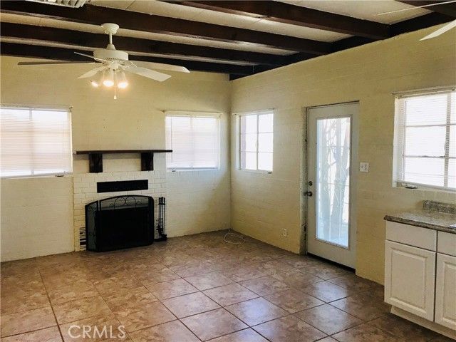 7344 Palm Avenue, Yucca Valley, CA 92284