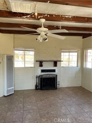 7344 Palm Avenue, Yucca Valley, CA 92284